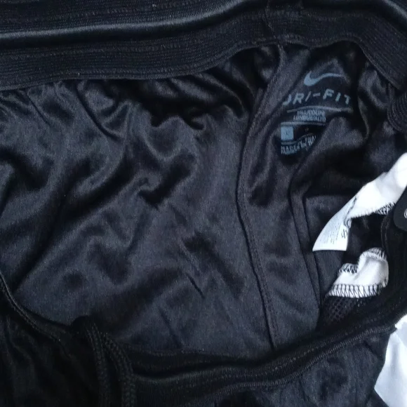 BRAND NEW NIKE MENS BASEBALL SHORT - Picture 11 of 16